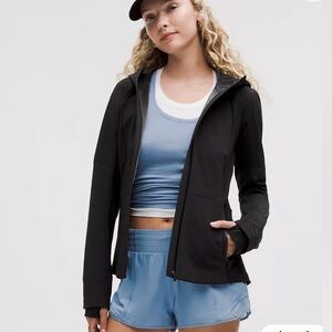 Lululemon Cross Chill Jacket